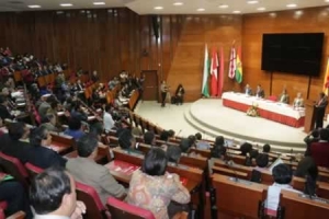 Inauguran pre-cumbre de Justicia de Chuquisaca con seis mesas de trabajo